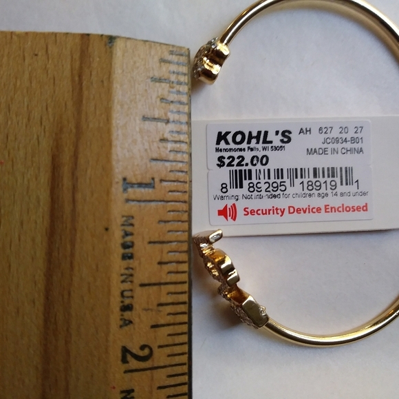 Juicy Couture "Love" CZ cuff bracelet, Goldtone - Picture 7 of 9